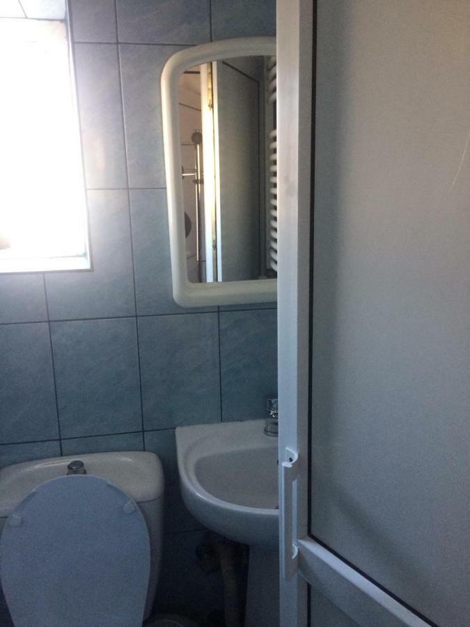 Pensiunea Everest Craiova Exteriör bild
